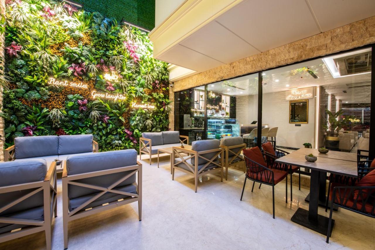 Aprilis Deluxe Hotel イスタンブール エクステリア 写真