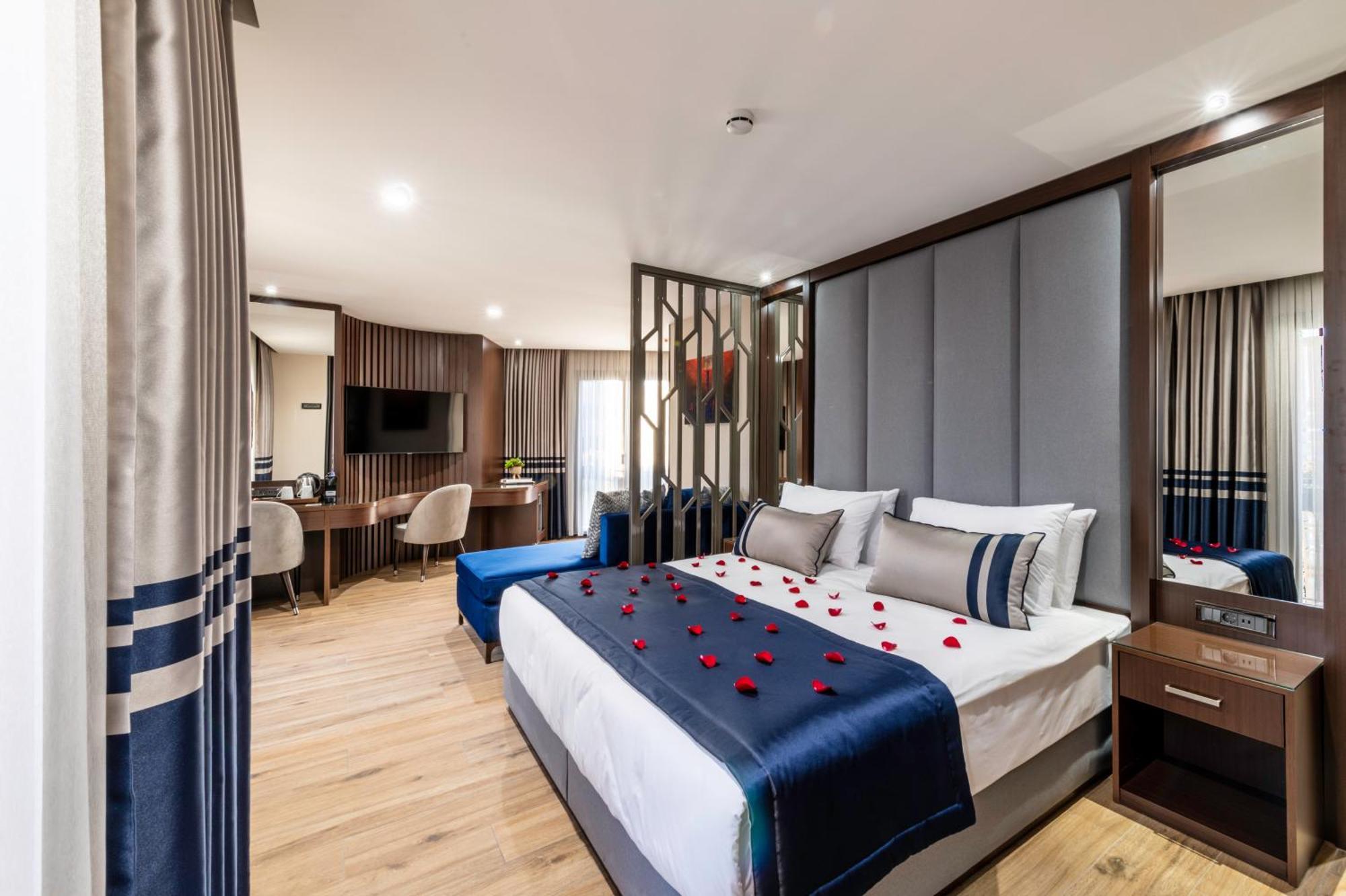 Aprilis Deluxe Hotel イスタンブール エクステリア 写真